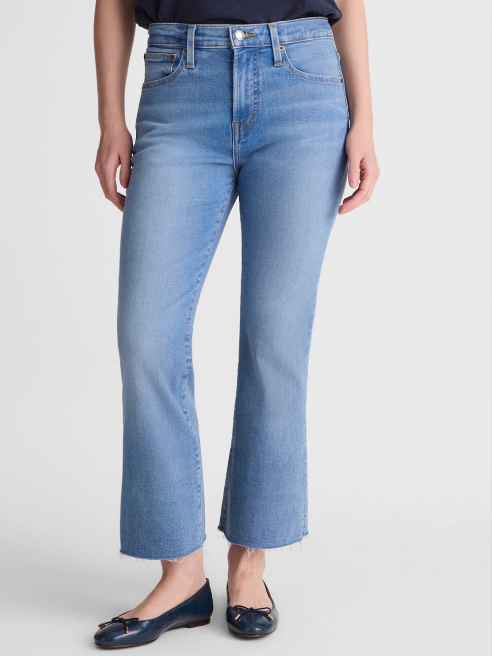 Madewell Short Flare Crop Jeans NWT Size 26S Medium Wash Super Stretch Raw Hem